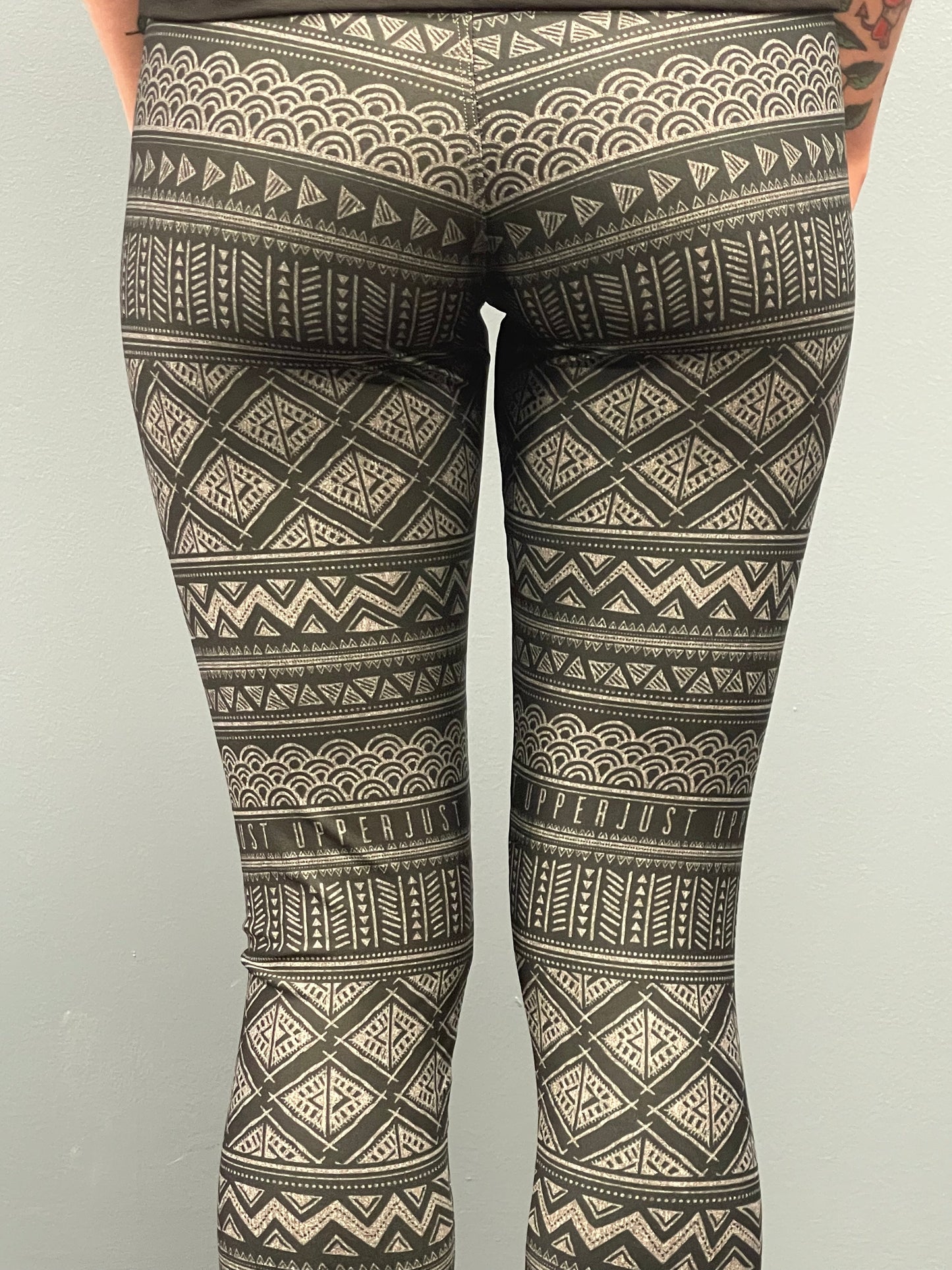 Alternative Winter, Black and Teal Pattern Leggings, Aztec